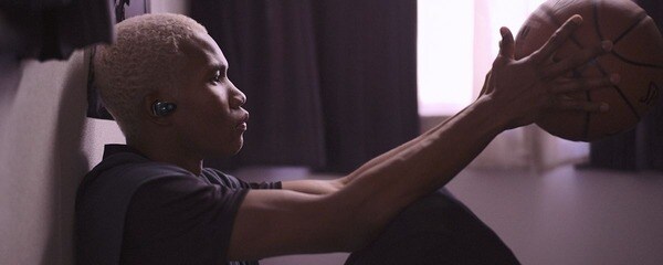 Tai nghe TW-ES5A - thiết kế tinh tế, âm thanh chân thực, sống động  (Nguồn Yamaha)