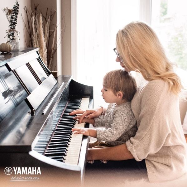 4 Kinh nghiệm chọn đàn piano cho bé mới học tốt nhất | Yamaha