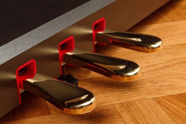 Lưu ý cách sử dụng Pedals Piano điện hiệu quả