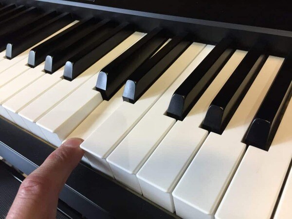 Tương tác giữa người chơi và bàn phím giúp tạo ra âm thanh