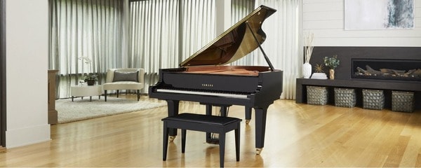 Yamaha CX series Piano phù hợp với căn phòng có diện tích vừa và nhỏ như không gian gia đình, studio, phòng hòa nhạc…