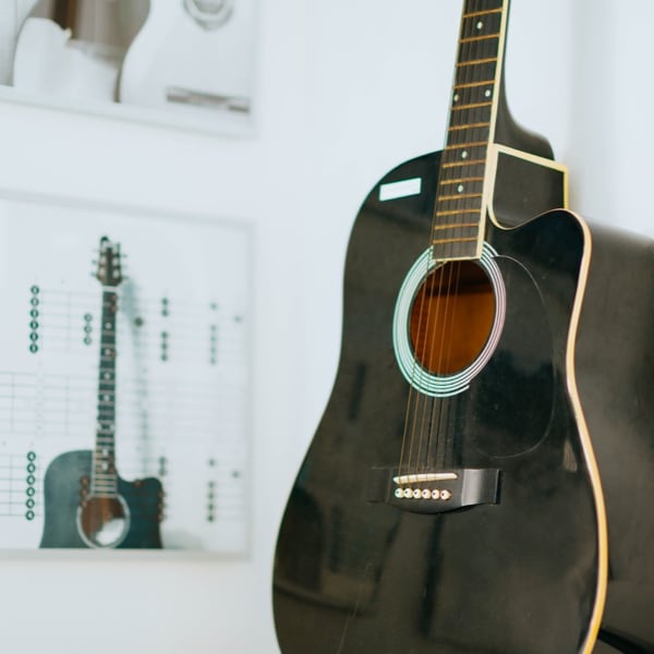 3 Lưu ý cần thiết khi mua đàn guitar acoustic | Yamaha