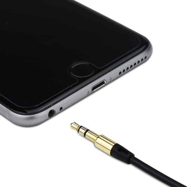 Cổng AUX trên điện thoại
