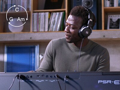 Hình ảnh Auto Chord Play Function PSR-E583