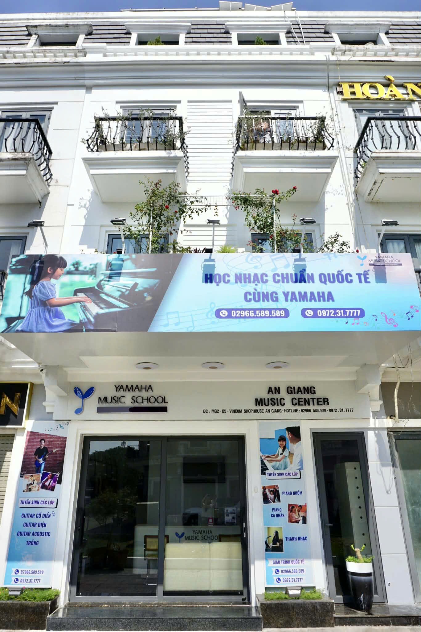 An Giang Music Center thumbnail.jpg