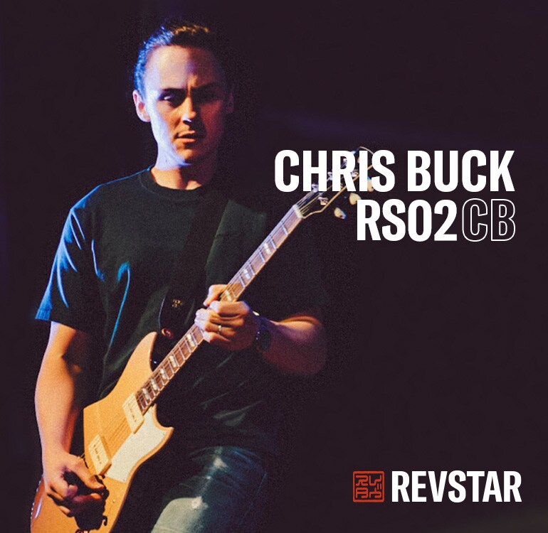 Chris Buck biểu diễn với cây Signature Revstar RS02CB